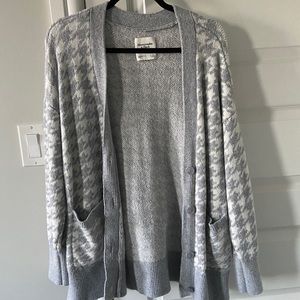 Abercrombie Houndstooth Cardigan Small